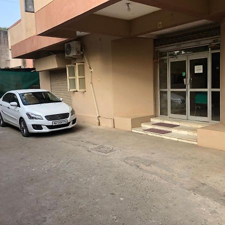 Rukmavati Guest House Mundra Екстериор снимка