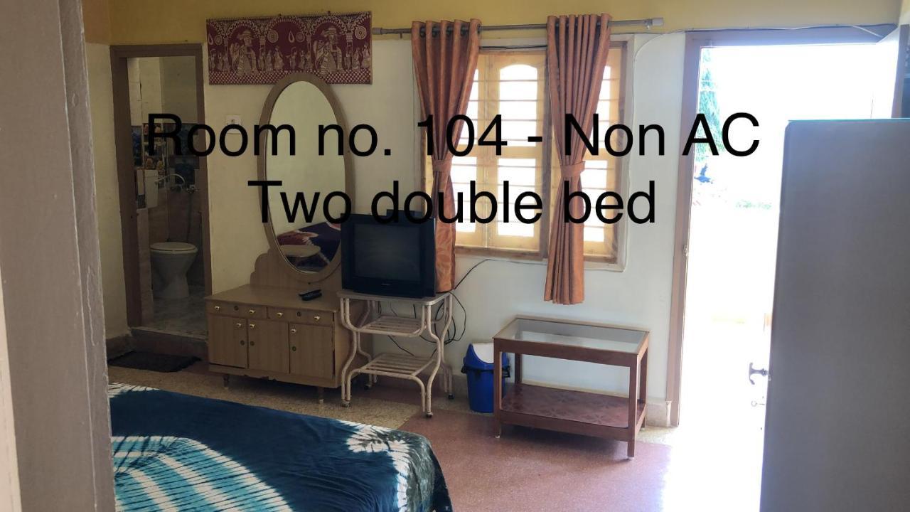 Rukmavati Guest House Mundra Екстериор снимка