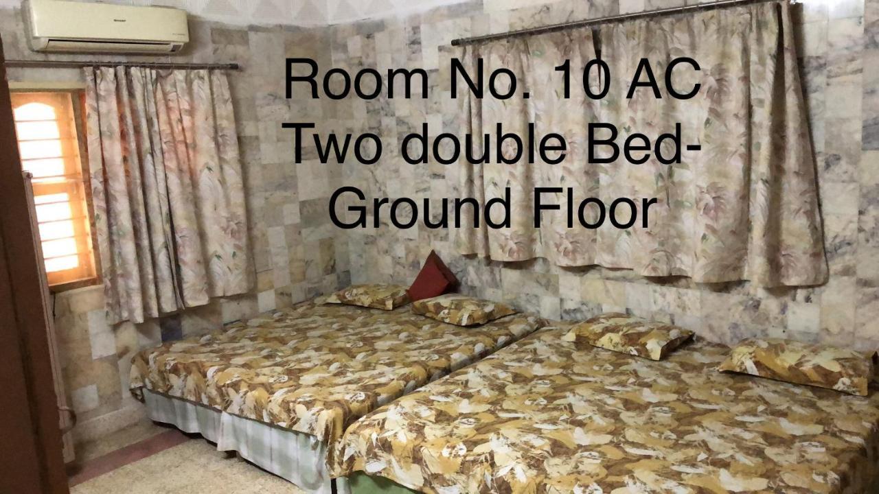 Rukmavati Guest House Mundra Екстериор снимка