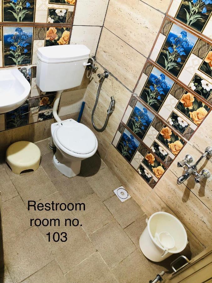 Rukmavati Guest House Mundra Екстериор снимка
