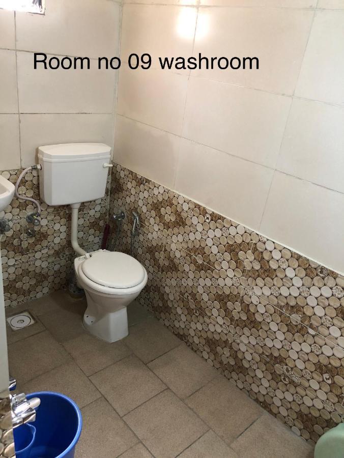 Rukmavati Guest House Mundra Екстериор снимка